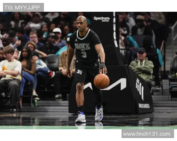 克里斯保罗的传奇篮球生涯与未来发展展望分析