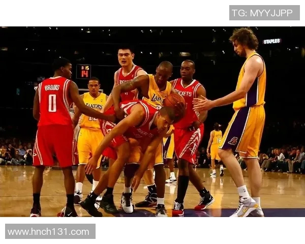 湖人队与黄蜂队的精彩对决结果揭晓谁将赢得这场激烈比赛的胜利